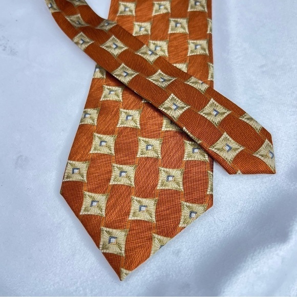 VON FURSTENBERG Stunning Men’s Silk Tie - Picture 3 of 6